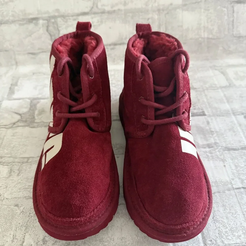 UGG Kids Neumel Chopd Lace Up Booties Burgundy Wool Lined Modern Chukka Sz 3